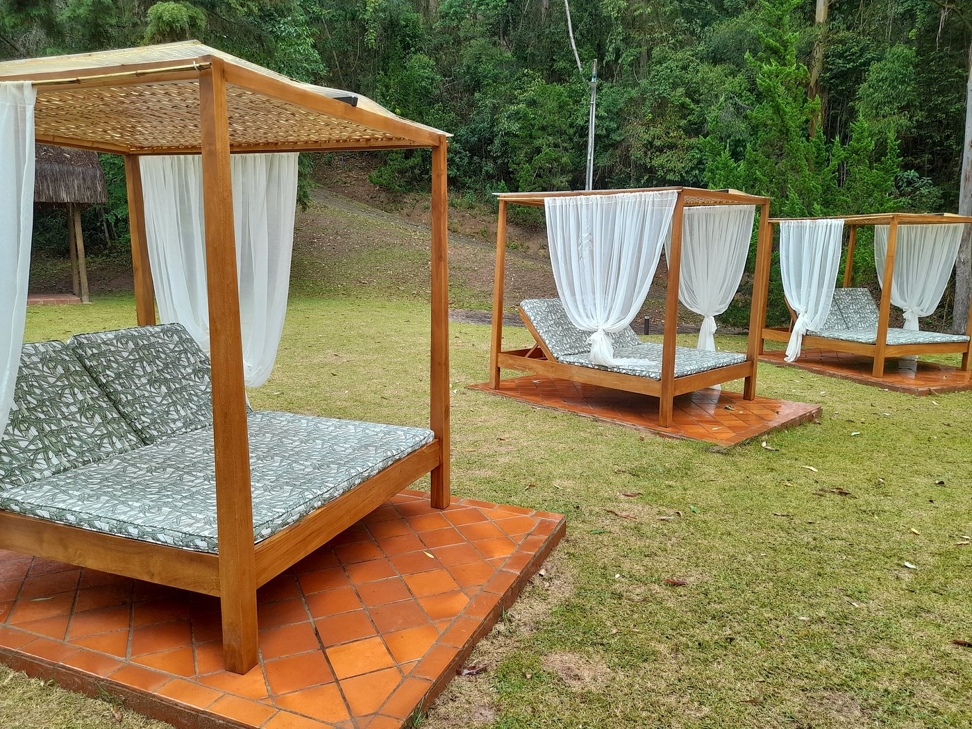 Espaço ao ar livre do Hotel Boutique Embaúba